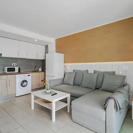 Terracesea 1br アパート